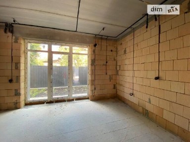 Продаж 3 поверхового таунхауса з ділянкою на 1.8 сотки, 120 кв. м, 4 кімнати, на вул. Київська 48 • ID 33427413