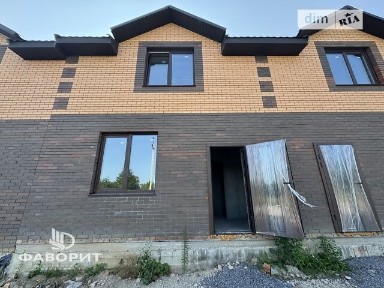 Продаж 2 поверхового таунхауса з ділянкою на 2 сотки, 85 кв. м, 3 кімнати, на вул. Юзвинська 1 • ID 33393568