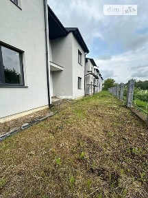 Продаж 2 поверхового таунхауса з ділянкою на 1.6 сотки, 130.7 кв. м, 3 кімнати, на вул. Січинського • ID 33202809