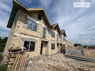 вулиця Сергія Мазіна, Буча, вул. Сергія Мазіна 2 • ID 33173921