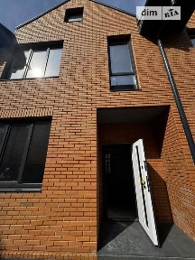 Продаж 2 поверхового таунхауса з ділянкою на 1 сотку, 93 кв. м, 4 кімнати, на вул. Полтавська • ID 32959439