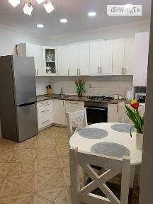 Продаж 3 поверхового таунхауса 110 кв. м, 4 кімнати, на вул. Драгоманова • ID 32912638