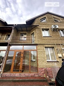 Продаж 3 поверхового таунхауса з ділянкою на 4 сотки, 230 кв. м, 4 кімнати, на вул. Алмазова • ID 32749370