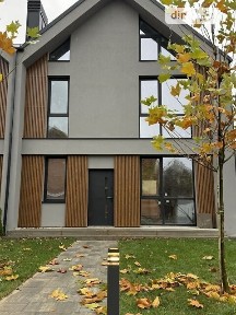 Продаж 2 поверхового таунхауса з ділянкою на 1.5 сотки, 165 кв. м, 3 кімнати, на вул. Євгена Патона • ID 32637817