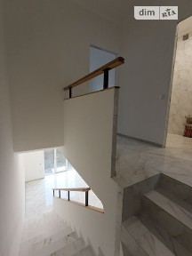 Прорізна вулиця, Святопетрівське, вул. Прорізна 1 • ID 32633663