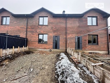 Продаж 2 поверхового таунхауса з ділянкою на 2 сотки, 105 кв. м, 4 кімнати, на вул. Лисенка • ID 32603115