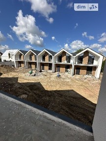 Продаж 2 поверхового таунхауса з ділянкою на 2 сотки, 140 кв. м, 4 кімнати, на пров. Травневий 55 • ID 32004697