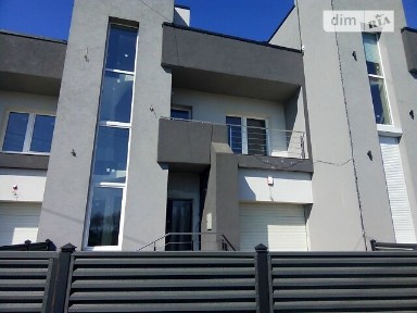Продаж 2 поверхового таунхауса з ділянкою на 2 сотки, 182 кв. м, 4 кімнати, на вул. Садова • ID 31325181