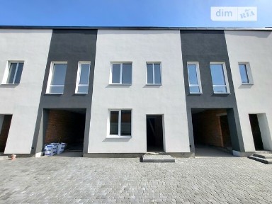 Продаж 2 поверхового таунхауса з ділянкою на 1 сотку, 138 кв. м, 4 кімнати, на пров. Затишний • ID 31033836