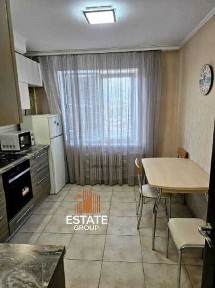 Продаж 4-кімнатної квартири - Донецьке шосе, 15