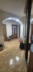 Продаємо 3 кімнатну квартиру р-н літака