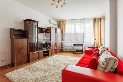 Продаж квартири ЖК Смарагдовий 2 к 61 кв м вулиця Генерала Шаповала Пори Року Мокра