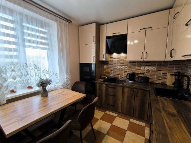 Продається частина будинку на Старому місті