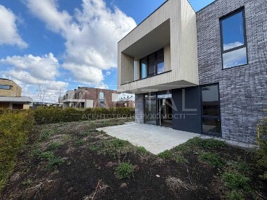 Без комісіі Продаж від васника дуплексу в престижному КМ О. КРАСА, 150м2, перша черга