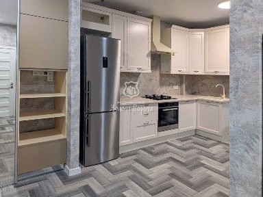 Продаж 2-кімнатної квартири 70.6 м², Сімейна, 3