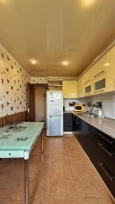 3-х кімнатна, Мікрорайон