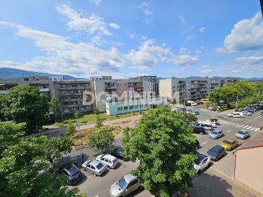 ТЕРМІНОВО! Без% - Велика 2-кімнатна квартира 87 кв. м. в м. Тячів