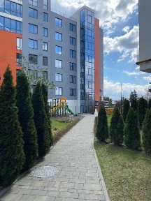 Продається 3-кімнатна квартира ЖК 