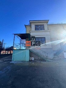 Продаж окремої будівлі