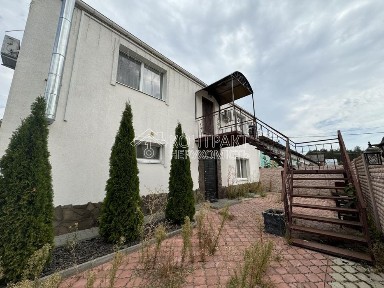 Продам отель склад боксы логистика СТО 2500 м2 Подворки Холодная гора