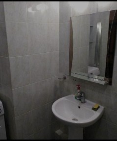 Здам 2х кімнатну квартру в центрі міста