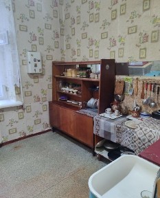 Продам 2 кімнатну квартиру місто Сміла, район Шевченко.
