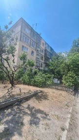 Продам 2-ком квартиру під капітальний ремонт Осенняя | вул. Осіння, Батумская, Цисык, Журналистов Косиора