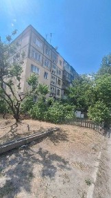 Продам 2-ком квартиру під капітальний ремонт Осенняя | вул. Осіння, Батумская, Цисык, Журналистов Косиора