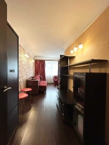 Продам 2к квартиру в Центре на Челюскина 51 м. кв