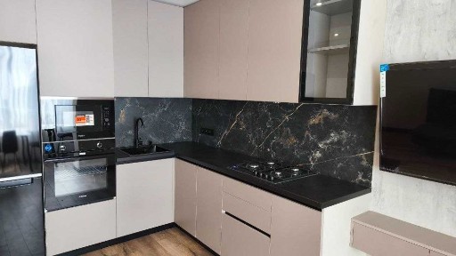 Продам квартиру з ремонтом в ЖК Дніпровська Брама 2.