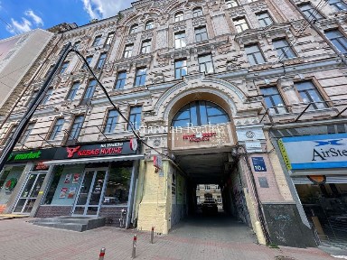 Оренда квартири вул. Богдана Хмельницького 10. БЕЗ комісії!