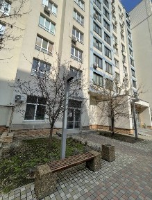 Оренда комерційного приміщення 100 м2 Акварелі-1 Святошинська 27-г