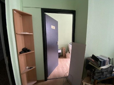 Оренда на вул. Михайла Коцюбинського 1 офісу на 24,8 м², без комісії