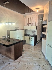 Оренда 2-кімнатної квартири 68 м², Глінки вул.