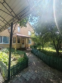 Продаю Будинок в затишному місці!