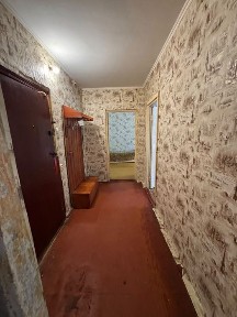 Продам 2-кімнатну квартиру в с. Коржі від власника