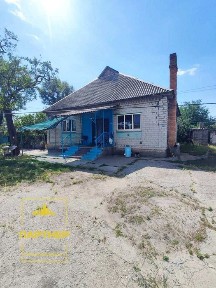 Великий будинок із властним виходом в ліс Кременчук