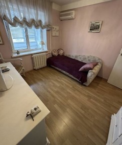 Київська область, Київ, Дніпровський