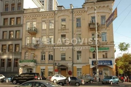 Продаж 1 кімнатної квартири по вул. Антоновича 37
