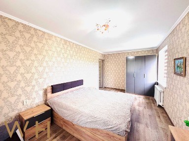 Продаж затишної 2 кім. квартири, 42 м², вул. Миколи Василенка 6Б, Відрадний, Берестейська, НАУ, Без%