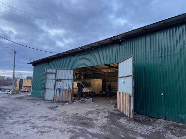 Ангар 450кв. м, з ямою, високі та широкі ворота під фуру, вул. Біла
