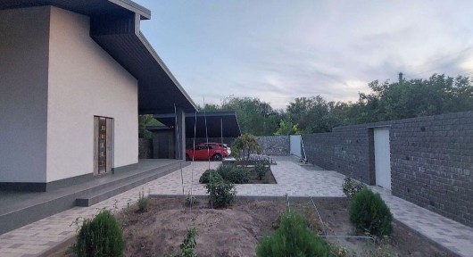 Здається будинок в центрі міста