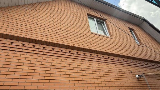 Центр міста ! Продаж прострого будинку з ремонтом
