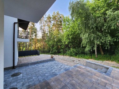 Продам Будинок біля лісу, Боярка, Малютянка. Телефонуйте.