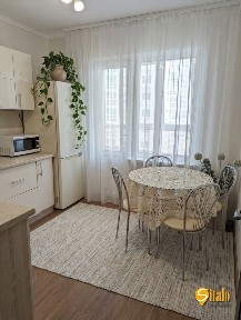 Київ, Бориса Гмирі вул.