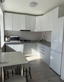 1 к. из. в 10-ти минутах от ст. м. Победа. 33 кв. м. Срочная продажа. Реальная-19500$
