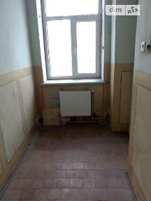 Здається спеціальне приміщення на вул. Грушевського 153, площа 136.3 кв. м • ID 34561339