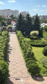 Здам в аренду будинок 820м. кв. 20 соток під офіс, салон, садок, хостел