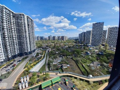 Продам 3-кімнатну квартиру вул. Зарічна 3-А в ЖК «Зарічний»