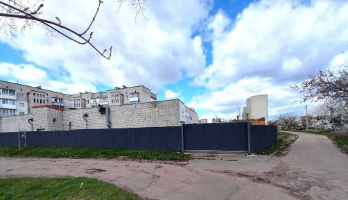 Продам комерційне приміщення з ремонтом - 775м2